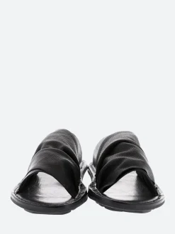 Trippen - Closed Drift in Black VST