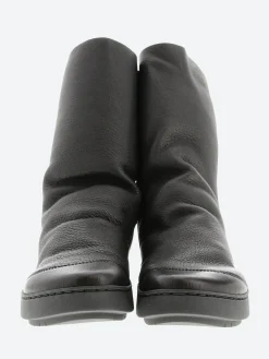 Trippen - Swan Shovel in Black