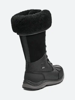 UGG - Adirondack Tall III in Black and Black
