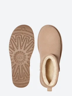 UGG - Classic Ultra Mini Platform in Sand