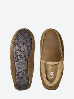 Ugg - Men's Ascot Loafer Slipper in Tan