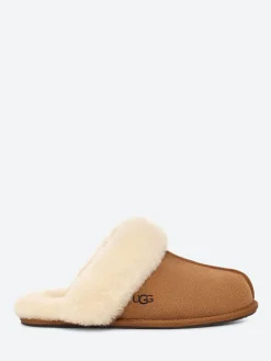 Ugg - Scuffette II Slippers in Chestnut