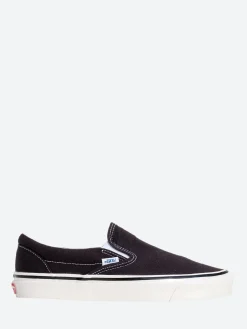 Vans - Anaheim Factory Classic Slip-On 98 DX in Black and White