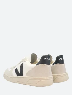 Veja - Men's V-10 in White and Blue
