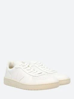 Veja - V-10 in White