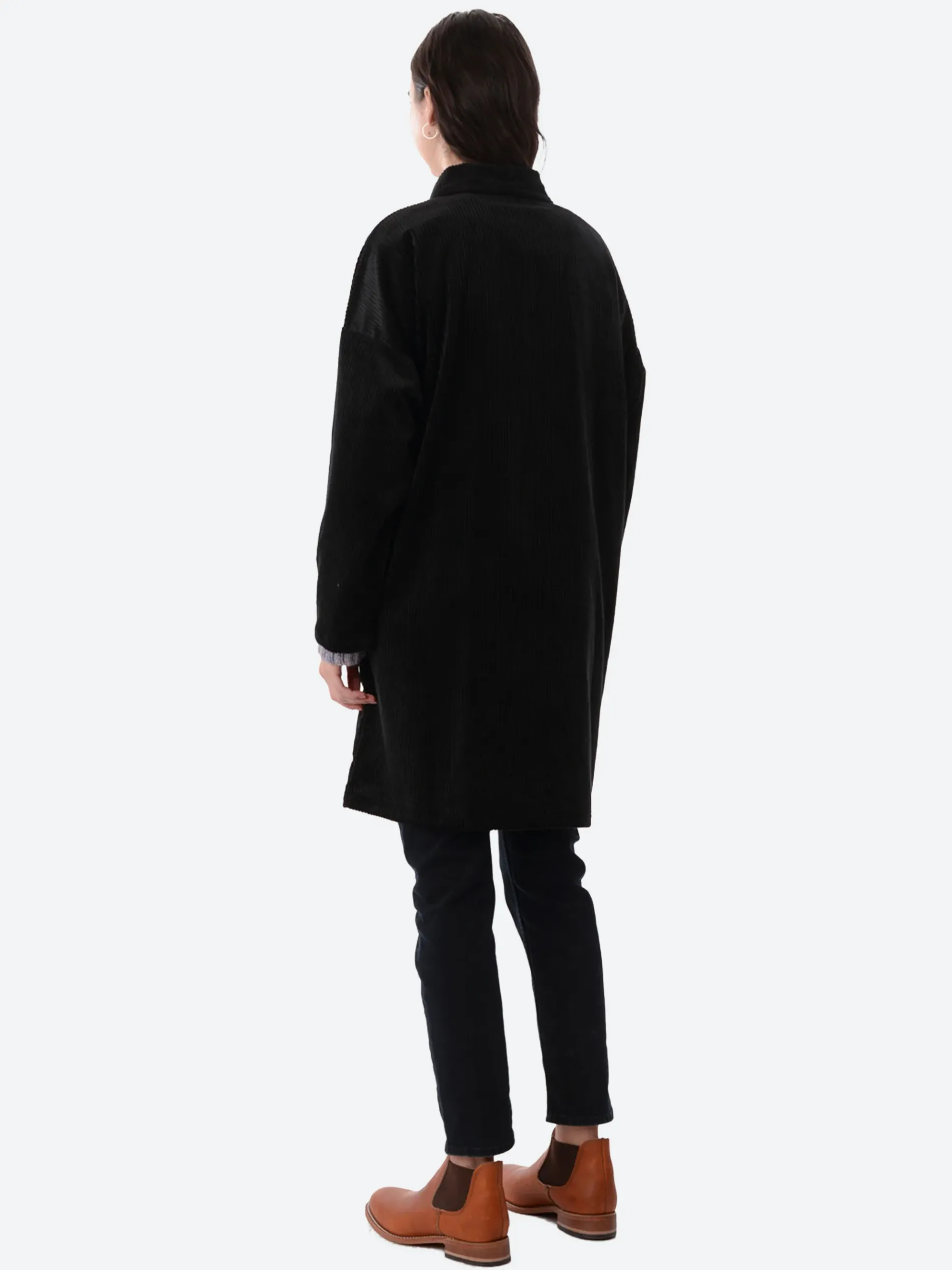 Vetra - 2106F Corduroy Coat in Black