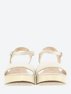 Wonders - D-8802 Leather Wedge Sandal in Off White
