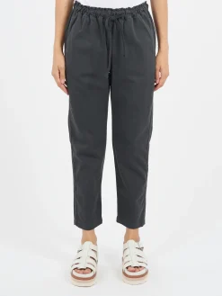 Xirena - Rex Pant in Washed Black